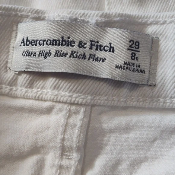 Ambercrombie And Fitch Ultra High Rise Kick Flare Women's White Jeans Size 29/8 - Picture 11 of 11